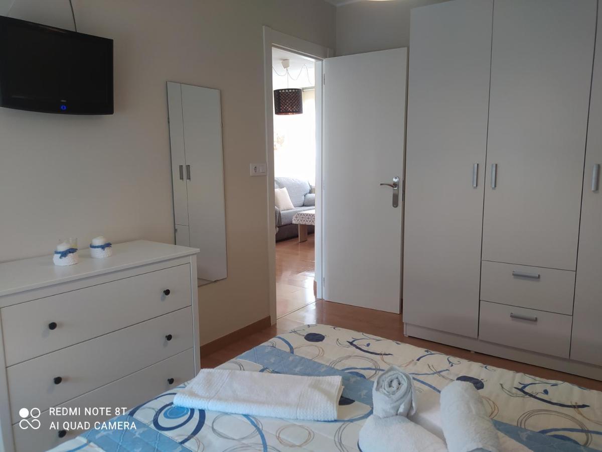 Vivienda Turistica Ramon Trillo En Muxia Appartement Buitenkant foto
